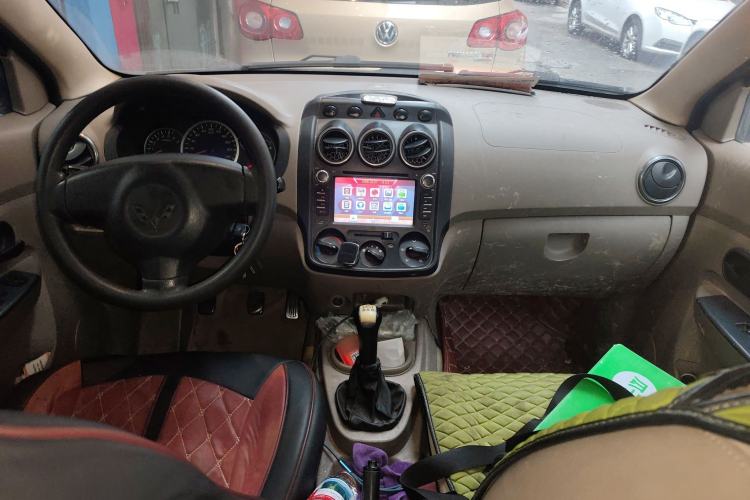 Used Wuling Hongguang 2010 1.4L Comfort Version Center Console