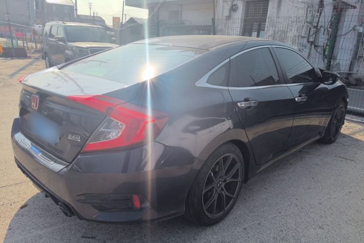 Used Honda Civic 2016 220TURBO CVT Prestige Edition
