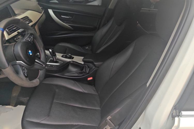 Used BMW 3 Series 2013 320Li Fashion Model Left Front Seat
