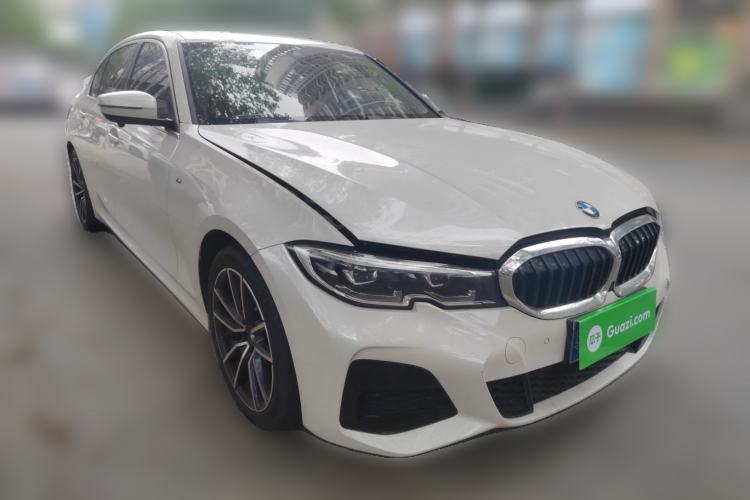 Used BMW 3 Series 2022 Updated 325Li M Sport Package Front Right 45 Deg