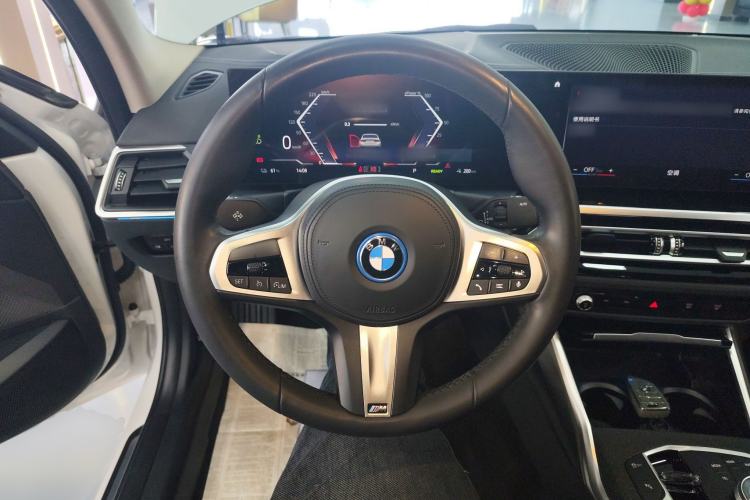 Used BMW i3 2022 eDrive 35 L
