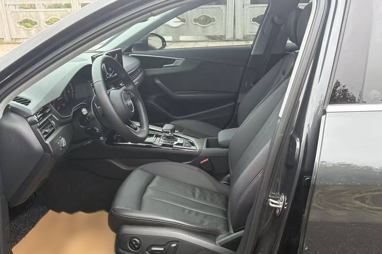 Used Audi A4 2023 allroad quattro