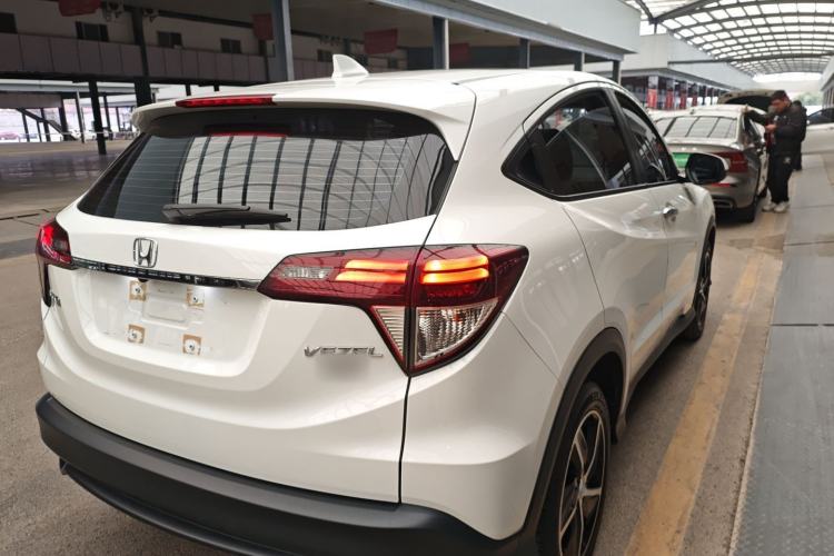 Used Honda Vezel 2020 220 TURBO CVT Luxury Edition
