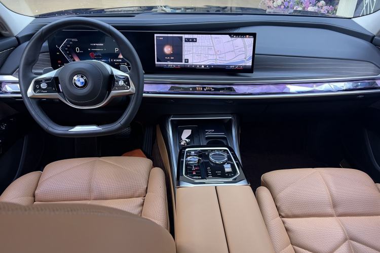 Used BMW 7 Series 2023 740Li Leading Edition Luxury Package
