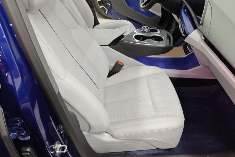 Used Cadillac OPTIQ 2024 Standard Range Version