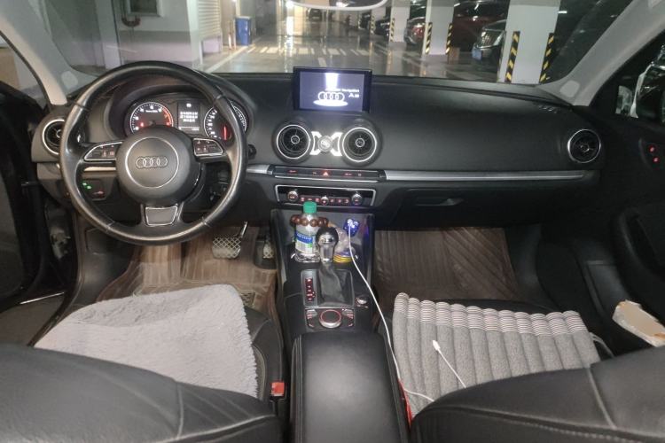 Used Audi A3 2014 Limousine 35 TFSI Automatic Comfort Model
