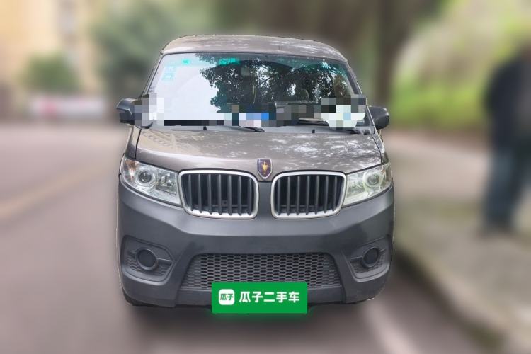 Used Jinbei Hiace X30 2020 1.5L Super-Comfortable Version China VI Standard SWC15M Front