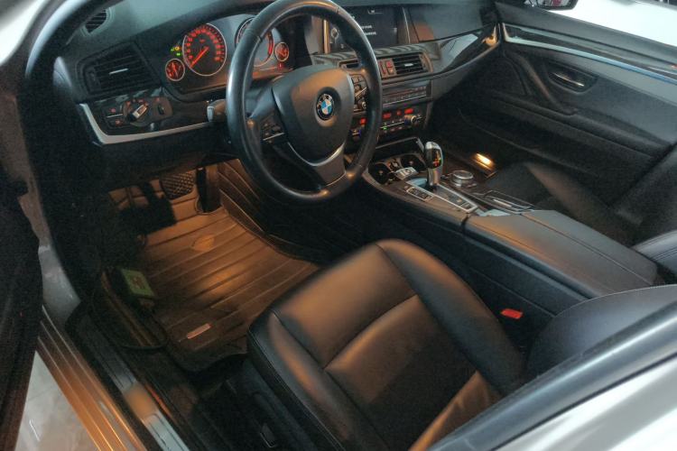 Used BMW 5 Series 2014 525Li Luxury Design Package