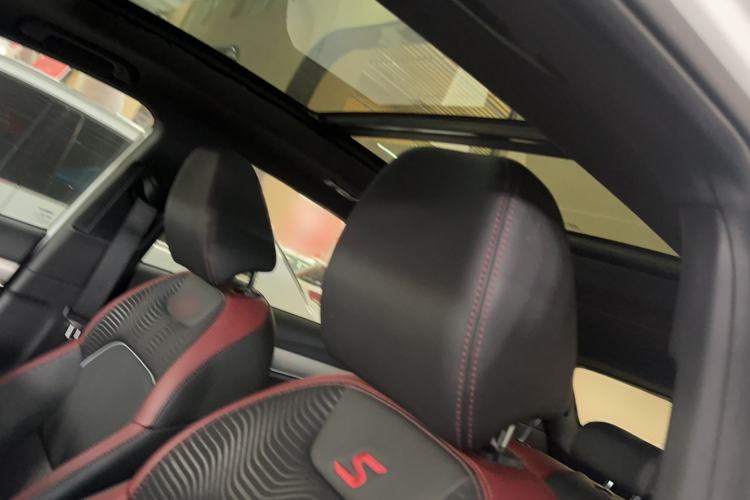 Used Geely Auto Coolray 2019 Sport Version 260T DCT Battle China VI Standard
