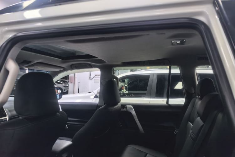 Used Toyota Prado 2018 3.5L Automatic SX Headliner