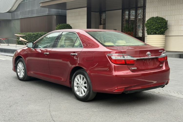 Used Toyota Camry 2015 2.0G Premier Edition