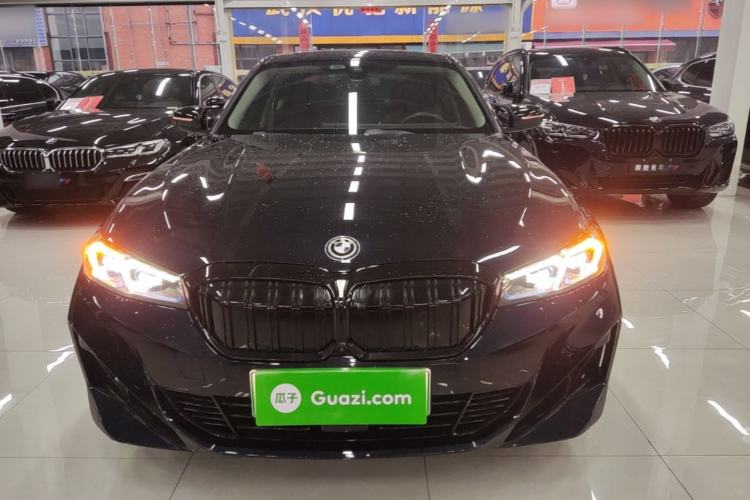 Used BMW i3 2023 eDrive 40 L Midnight Sports Package
