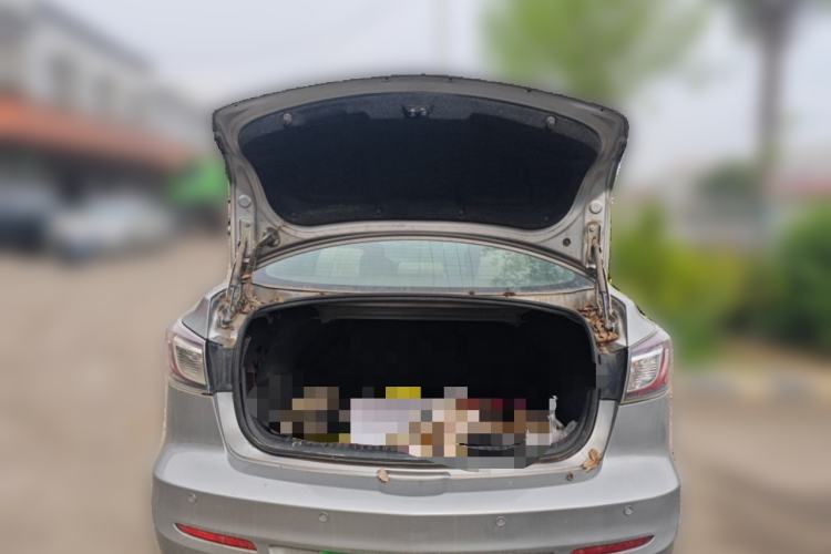 Used Mazda 3 2011 Sedan 1.6L Automatic Comfort Model Trunk