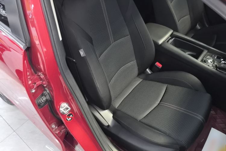 Used Mazda 3 Axela 2019 Cloud-Controlled Sedan 1.5L Automatic Luxury Model China VI Standard