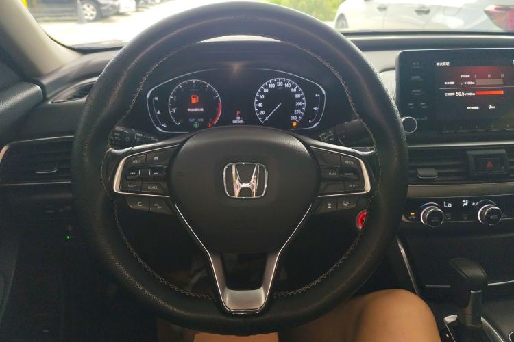 Used Honda Accord 2018 260TURBO Luxury Edition China V Emission Standard Steering Wheel