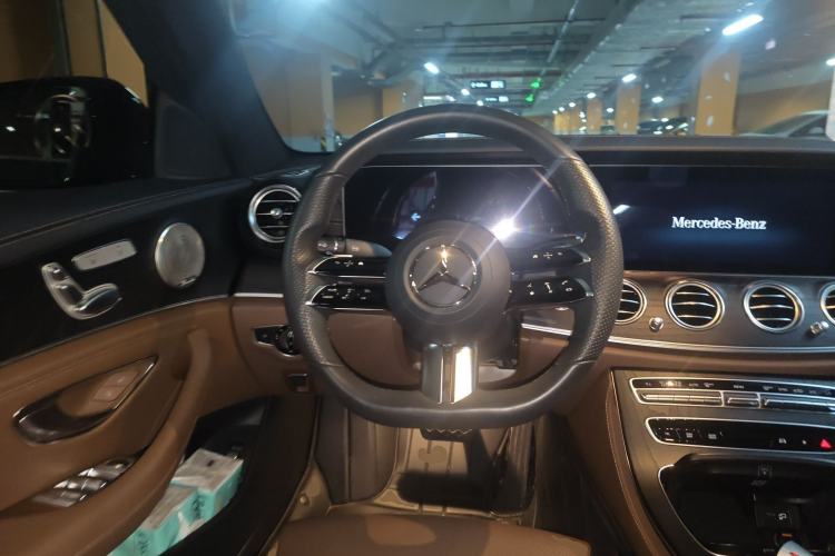 Used Mercedes-Benz E-Class 2022 E 300 L Sport Luxury Edition Steering Wheel