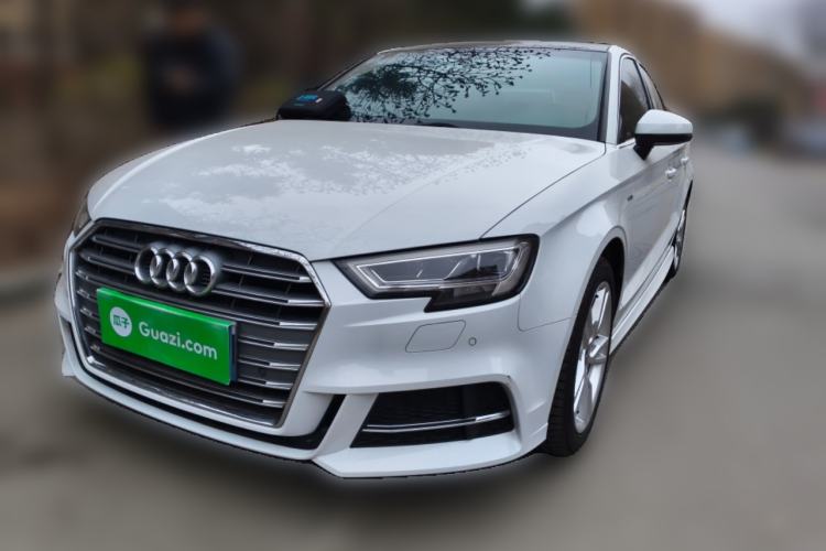 Used Audi A3 2020 Limousine 35 TFSI Fashion Edition China VI Emission Standard