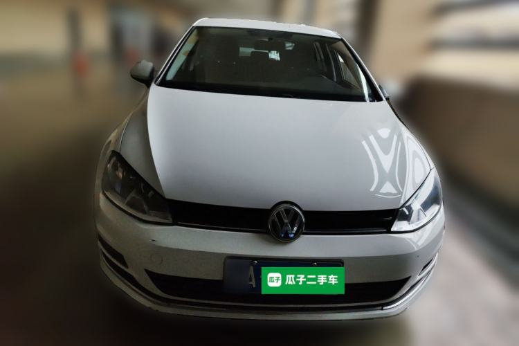 Used Volkswagen Golf 2015 1.6L Manual Fashion Edition