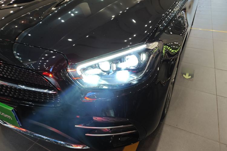 Used Mercedes-Benz E-Class 2023 Restyled E 300 L Sporty and Stylish Edition
