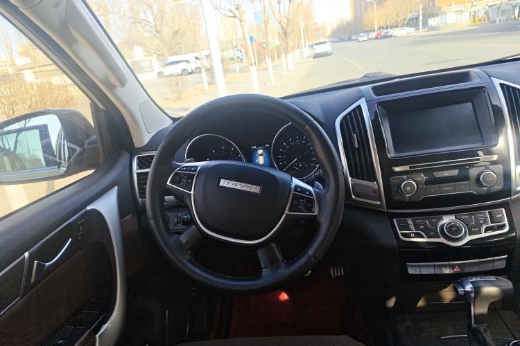 Used Haval H9 2016 2.0T Four-Wheel Drive Luxury 7-Seater Steering Wheel