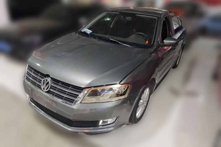 Used Volkswagen Lavida 2013 Revised Classic 1.6L Manual Fashion Edition