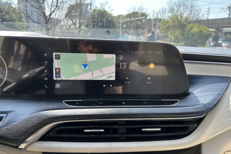 Used Buick GL8 2022 Avenir Aivia 7-Seater Deluxe Edition