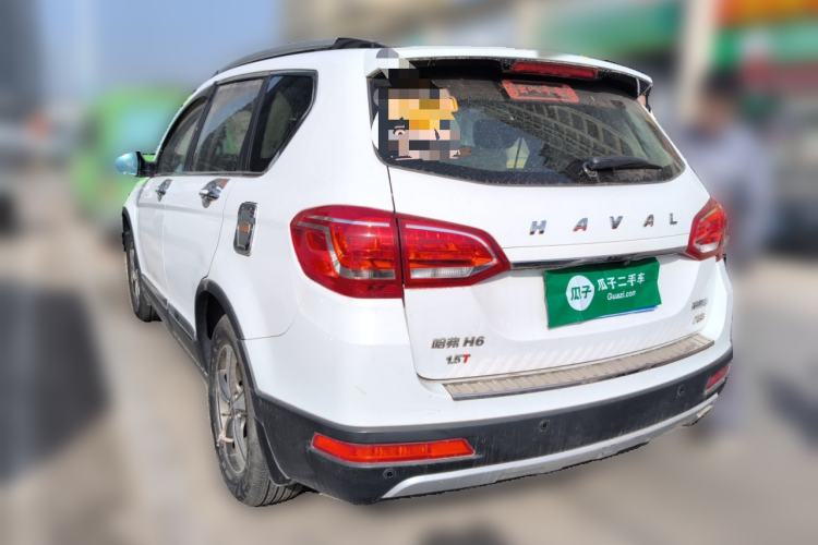 Used Haval H6 2015 Upgraded Model 1.5T Manual Two-Wheel Drive Prestige Version