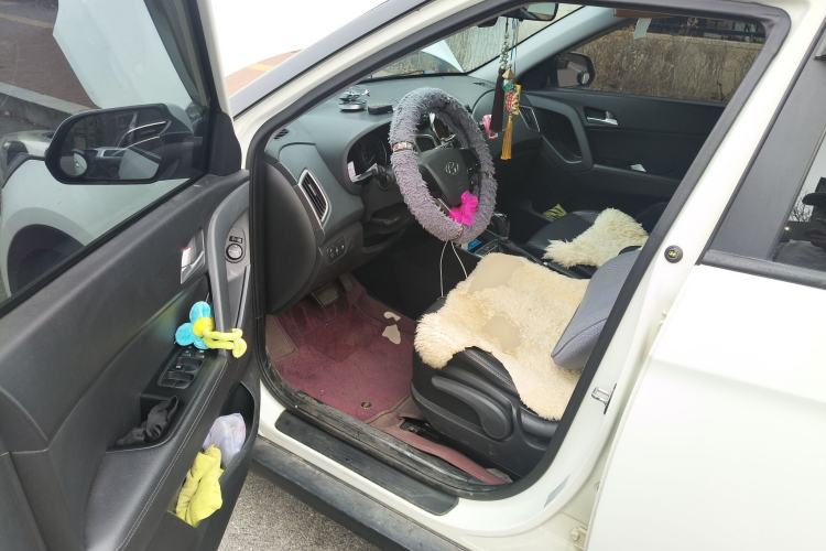 Used Hyundai ix25 2015 1.6L Automatic Two-Wheel Drive Smart GLS Trim
