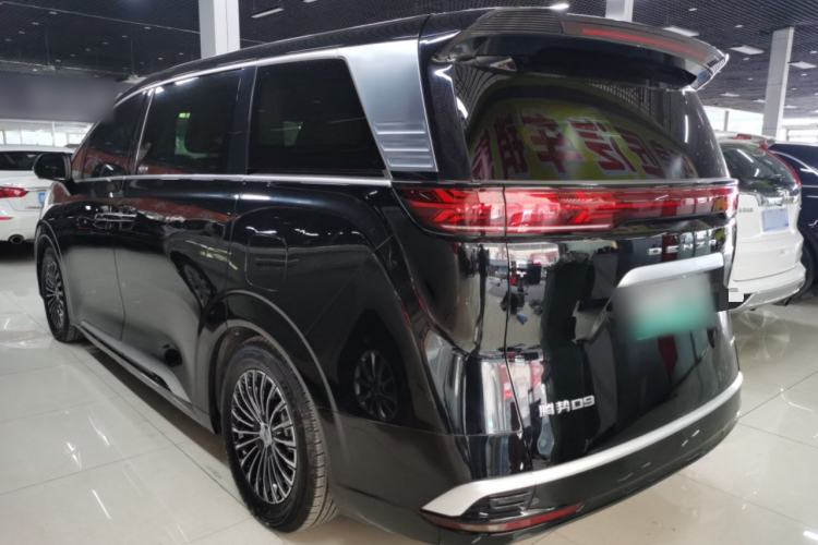 Used Denza D9 2024 DM-i 980 Four-Wheel Drive Prestige Model Rear Left 45 Deg