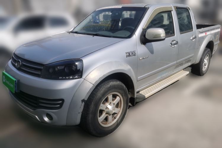 Used Great Wall Wingle 5 2013 2.0T European Version Two-Wheel Drive Elite Edition 6MT Big Double Cab GW4D20B