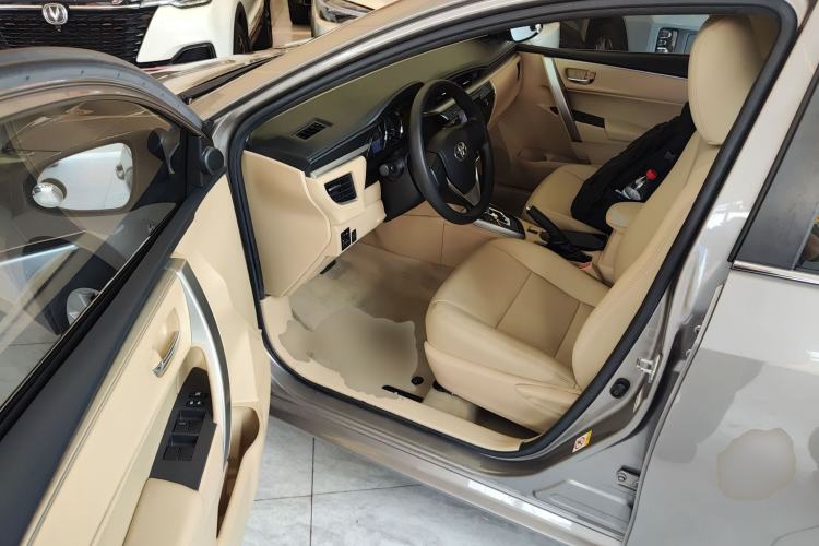 Used Toyota Corolla 2014 1.6L CVT GL Driver Seat