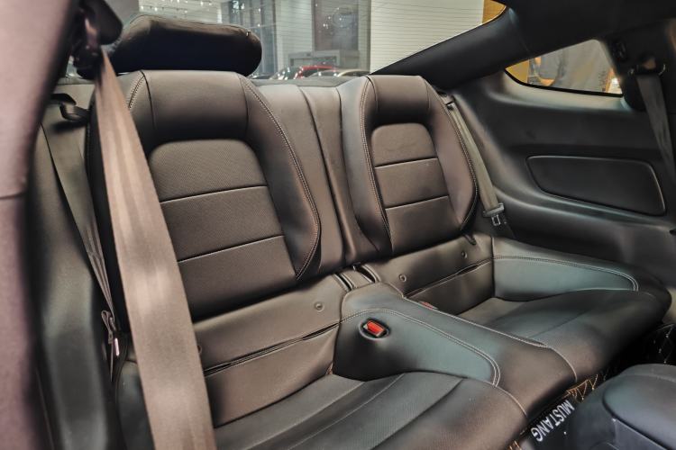 Used Ford Mustang 2021 2.3T EcoBoost Interior 11