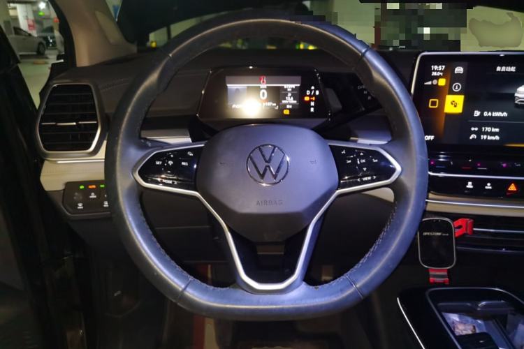 Used Volkswagen ID.6 CROZZ 2021 Standard Range PURE Edition
