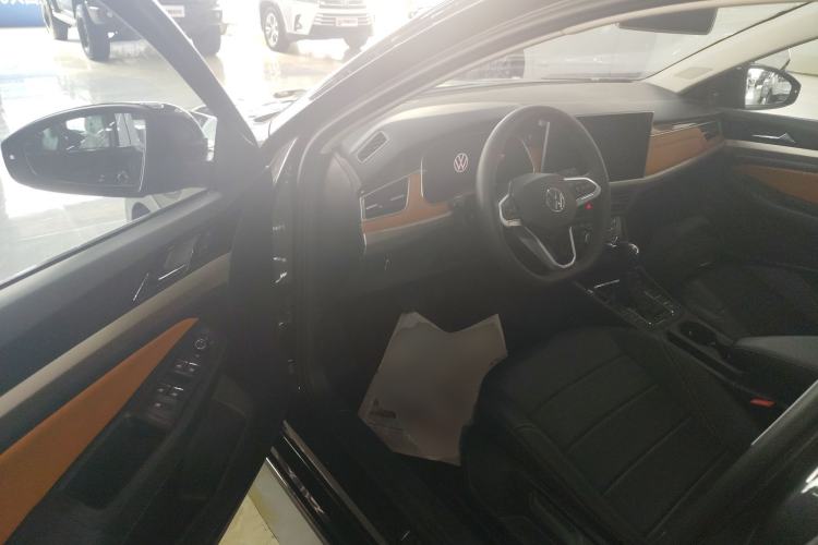 Used Volkswagen Bora 2024 280TSI DSG Comfort Edition
