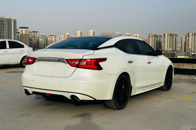 Used Nissan Maxima 2016 2.5L XV Ultimate Edition
