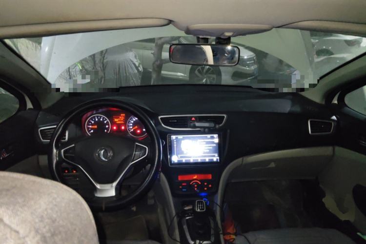 Used Dongfeng Aeolus L60 2015 1.8L Manual New Enjoyment Version
