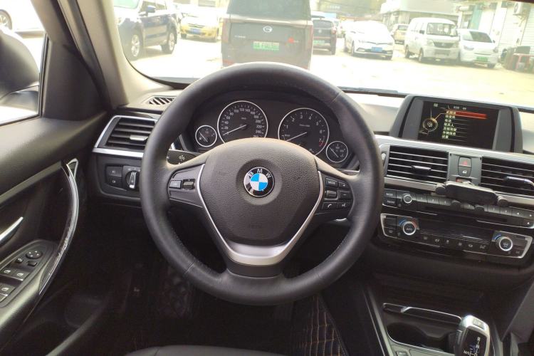 Used BMW 3 Series 2017 320Li Fashion Model
