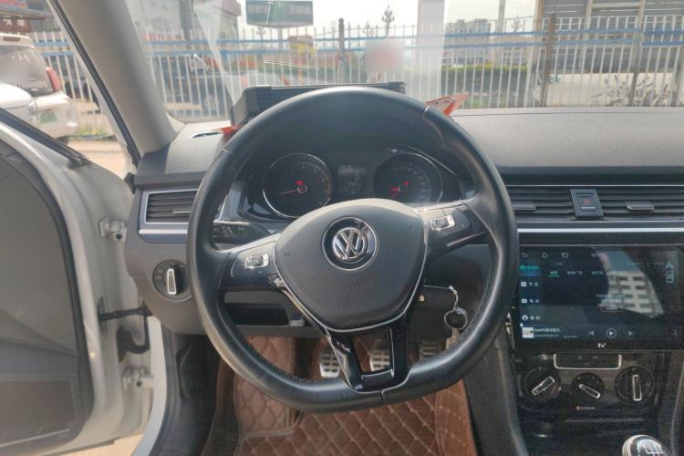 Used Volkswagen C-TREK 2018 1.5L Manual Comfort Model Steering Wheel