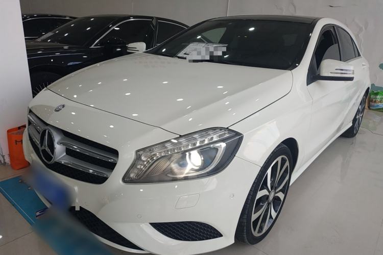 Used Mercedes-Benz A-Class (Import) 2015 A 200 Fashion Model