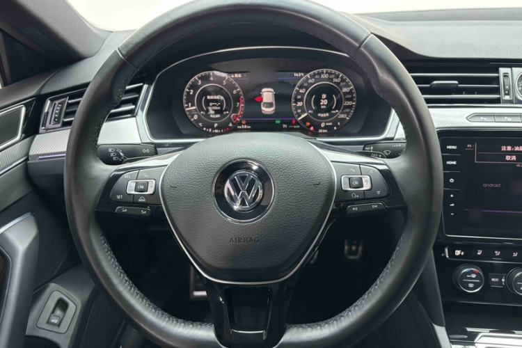 Used Volkswagen FAW-Volkswagen CC 2019 330TSI Glamour Edition China V Standard Steering Wheel