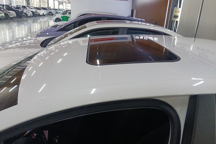 Used Volkswagen Polo 2016 1.6L Automatic Comfort Model Roof