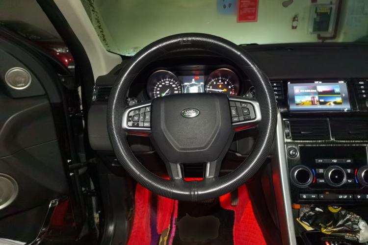 Used Land Rover Discovery Sport 2019 240 PS SE Version China V Standard Steering Wheel