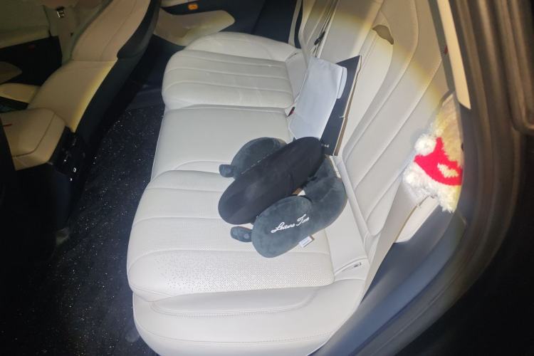 Used Lynk & Co 07 2024 EM-P 126 Long-Range Halo