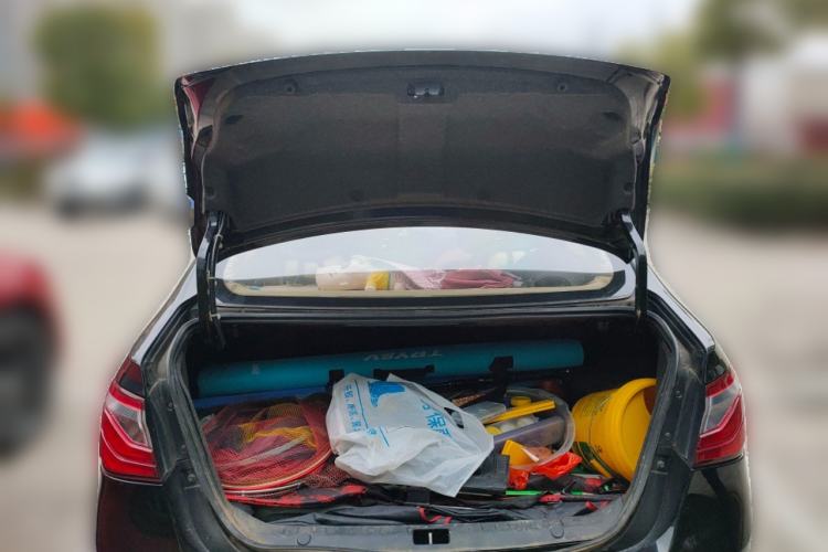 Used Soueast V5 Lingzhi 2012 1.5L Manual Comfort Edition Trunk