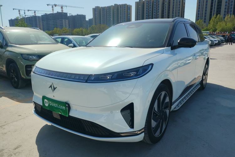 Used Dongfeng eπ eπ008 2025 210 Ultra Range-Extended Version 5 Seats