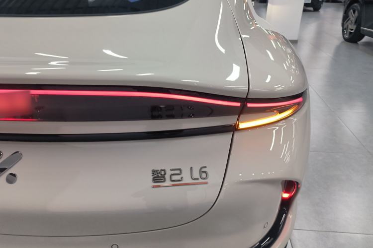 Used IM L6 2025 Ultra Model
