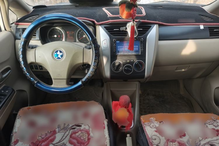 Used Venucia D50 2013 1.6L Manual Luxury Edition
