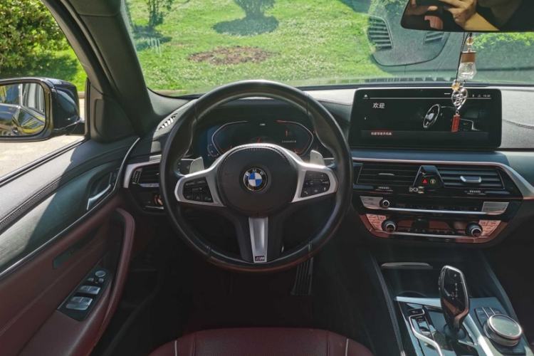 Used BMW 5 Series 2022 Restyled 530Li Leading Edition M Sport Package
