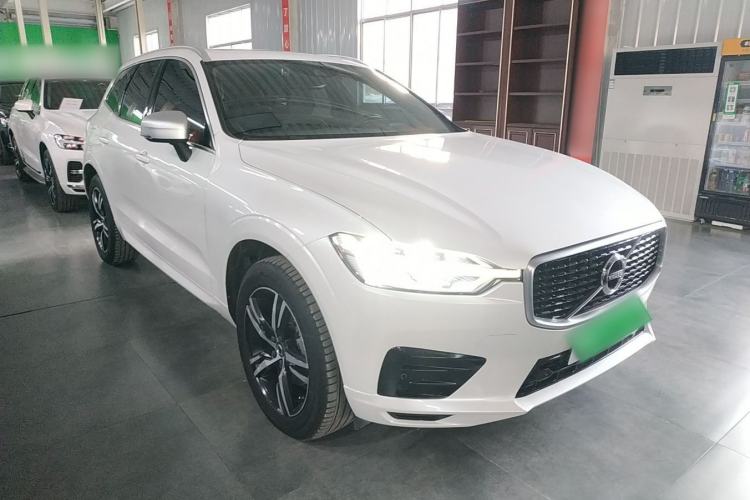 Used Volvo XC60 2019 T5 4x4 Smart & Dynamic Sport Edition China VI Standard