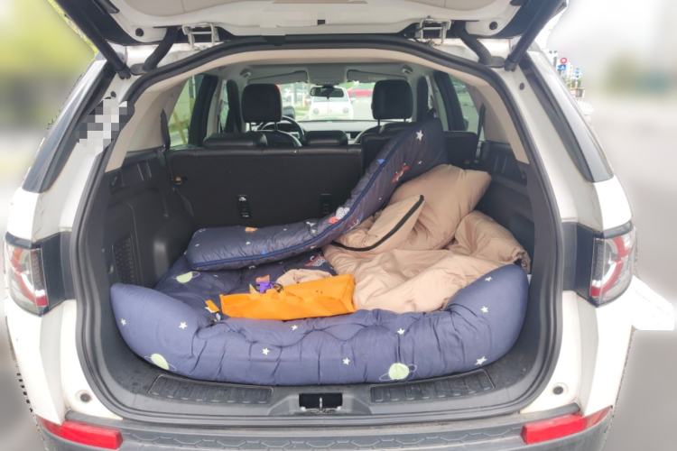 Used Land Rover Discovery Sport 2016 2.0T SE Trunk